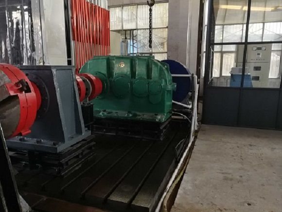 大扭矩试验台试验